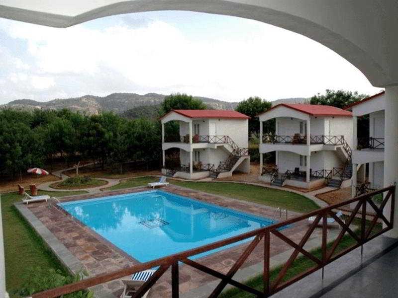 Tiger Den Resort Khilchīpur Εξωτερικό φωτογραφία